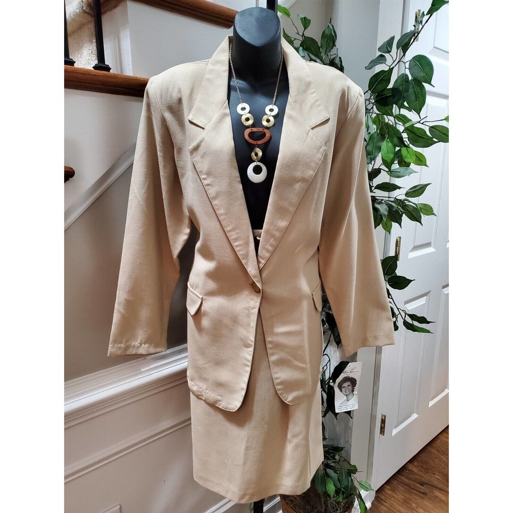 Kathie Lee Women's Cream Polyester Single Breasted Blazer & Skirt 2 Pc's Suit 14